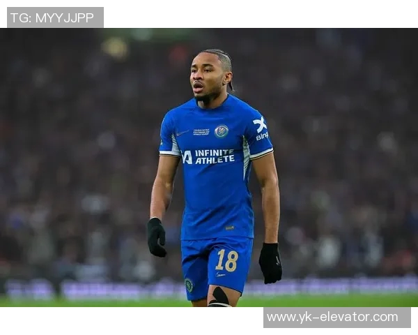 米兰锋线引援名单曝光，欧洲天才前锋在列！